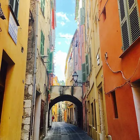 Апартаменты Les Sablettes *