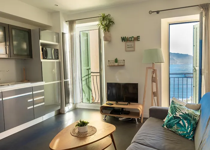 Les Sablettes Apartment *